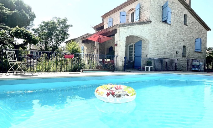 Thezan-les-Beziers House | Stone family villa