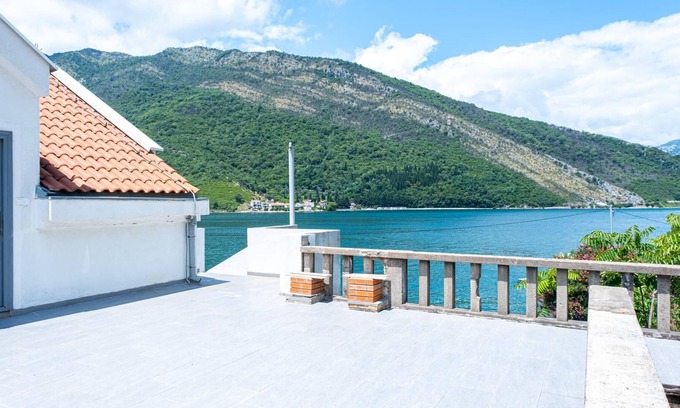 Lepetane Apartment | Stone Flat w Terrace and Sea View in Tivat