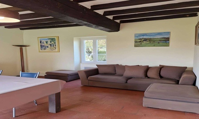 Thoree-les-Pins House | Stone House in La Flèche with Garden & BBQ