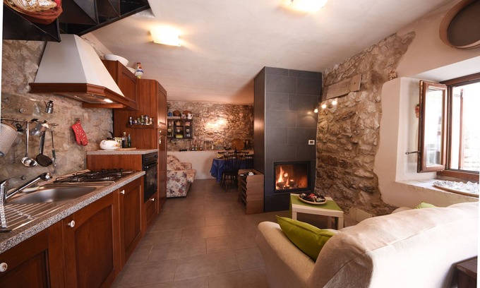 Roccacaramanico House | Stone House in Majella Park