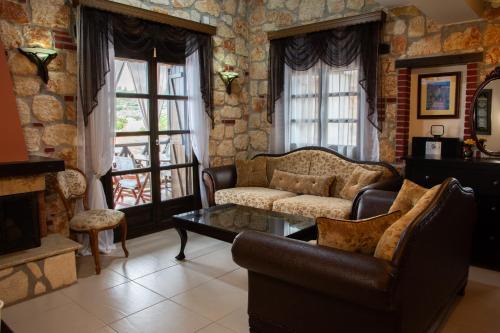 Psakoudia House | Stone & Lux Villa