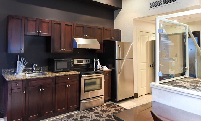 Merritton Hotel | Stone Mill Inn