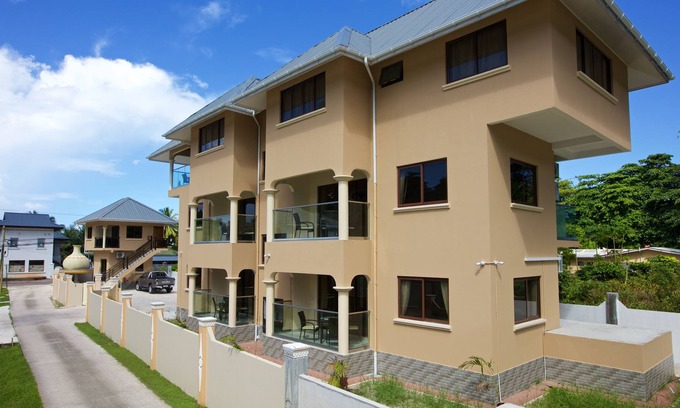 Grand'Anse Praslin Apartment | Stone Self Catering Apartments