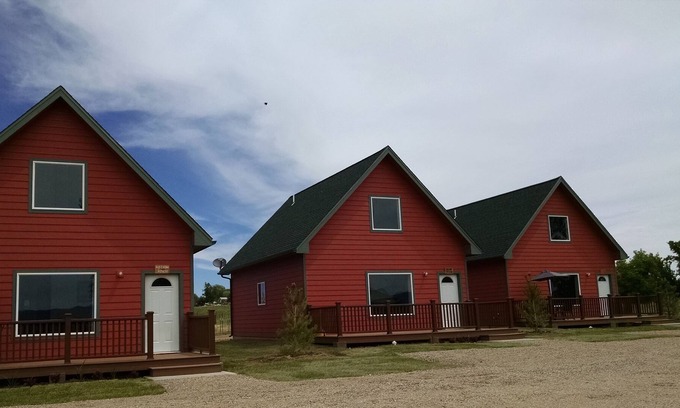Cortez House | Stone Turtle Lodges has 3 luxurious individual cabins 3 miles north of Cortez.