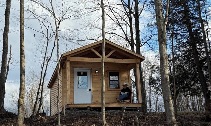 West Edmeston Cabin | Stonegate Golf Cabins