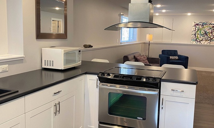 Clearwater House | Stoneshire Guesthouse