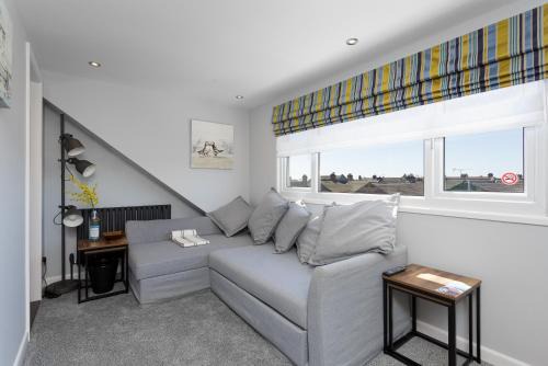 Southsea Apartment | Stopover at ORCHARD LOFT, cosy and convenient