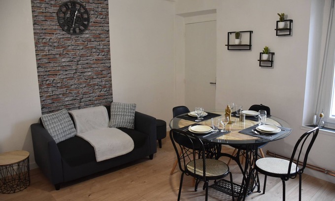 Epernay Apartment | STOPOVER IN ÉPERNAY APARTMENT 1/4 PEOPLE AT THE BORDS DE MARNE