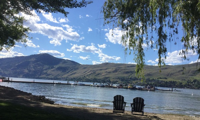 Vernon Resort | Strand @ Okanagan Lake - Condo - Professionally Cleaned