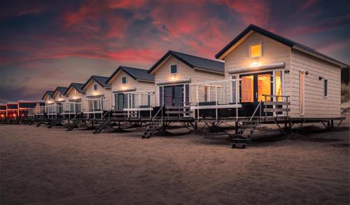 Breezand Ski Chalet | Strandbungalows Vrouwenpolder