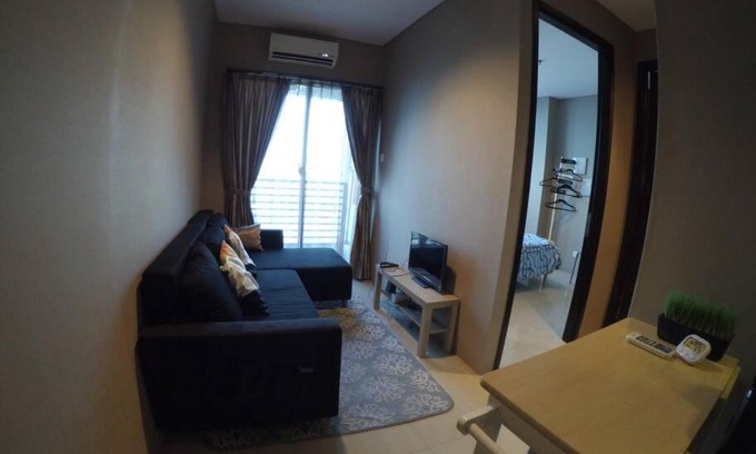 Jakarta Apartment | Strategic Cozy Hang Out Apartment, GP Plaza