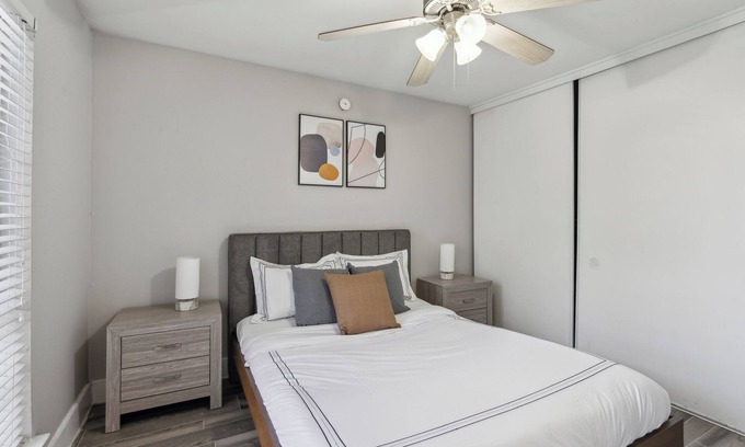 South Arlington Apartment | Stratton 205 I Spacious 1 Bed 1 Bath