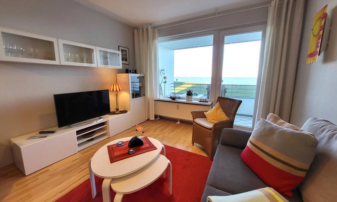 Doese Apartment | Strichweg 75A app. 40, WiFi, lake view, balcony, non-smoking