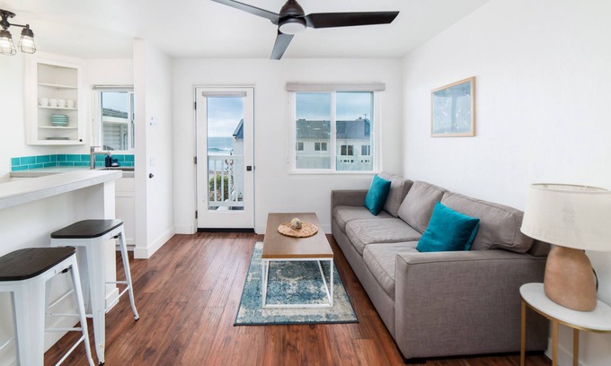 Oceanside Condo | 🐬 Stroll to the Beach from Pacific Villas #5