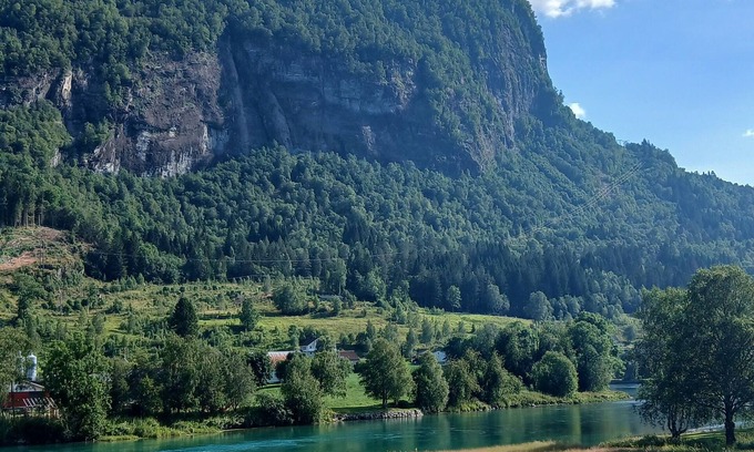 Stryn House | Stryn Norway 3-bedroom House walkable to the Centrum