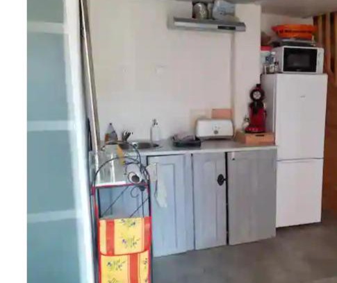 Vins-sur-Caramy Apartment | Studio à côté Brignoles