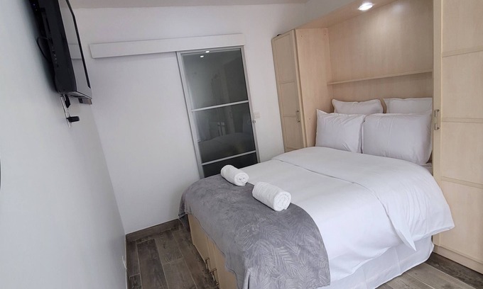 La Trinite Apartment | Studio 1 in La Trinité near Nice, Monaco and Italy