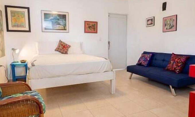 Esperanza Apartment | Studio #1 Tínima with Garden - Guayacan Guesthouse