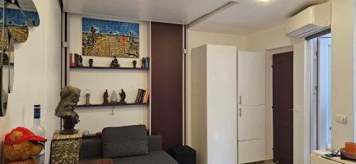 Petit-Ivry Apartment | STUDIO 22M2 A IVRY/SEINE-A 200 METRES DE PARIS. PROCHE METRO 7