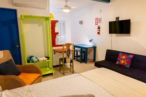 Esperanza Apartment | Studio 4 Casiguaya with Garden access