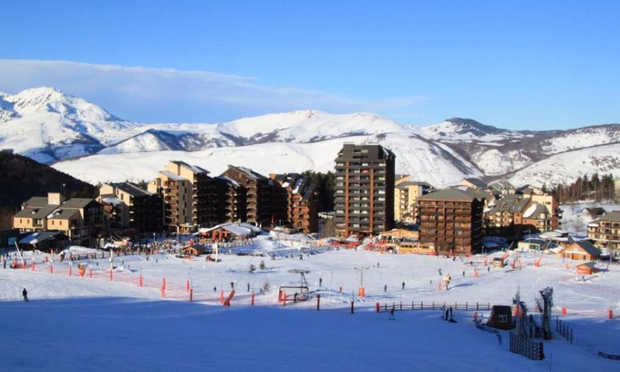 Ax-les-Thermes Apartment | Studio 4 personnes au pied des piste plateau de Bonascre - Ax 3 domaines Eté Hiver