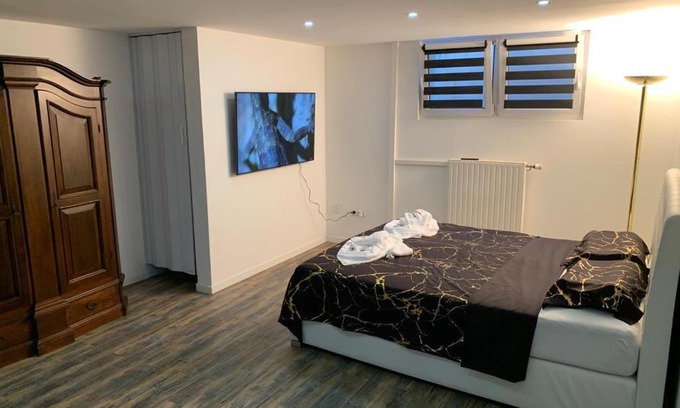 Village-Neuf House | Studio 45m2 très calme