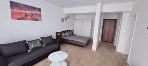 Mamaia-Sat Apartment | Studio 505 Queen the Sea