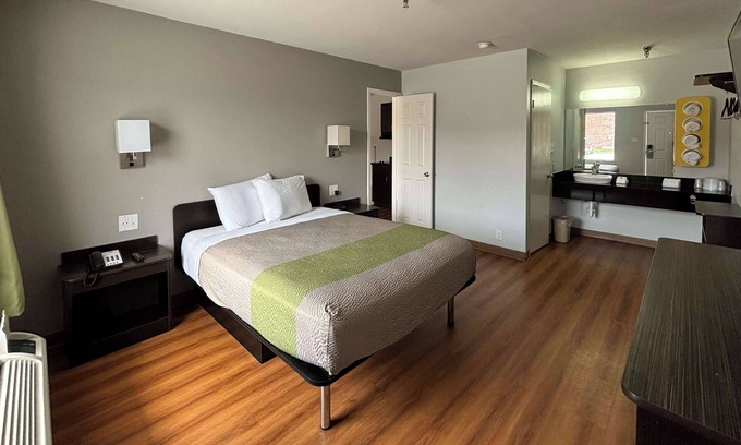 Abilene Hotel | Studio 6 Abilene, TX – East