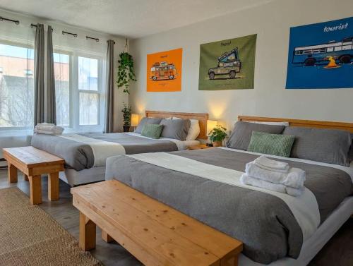 Ste Anne de Beaupre Apartment | Studio 8 - 2 min du Bord de l'eau Foyer & Barbecue