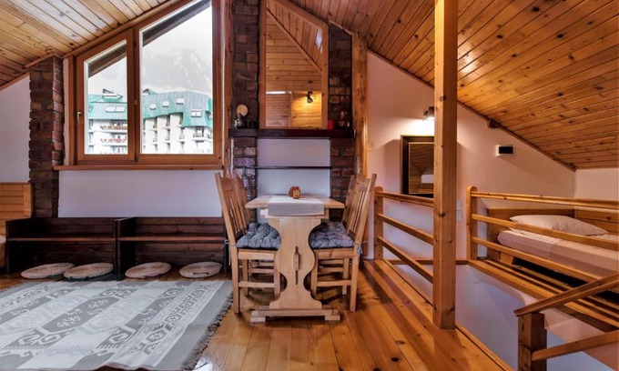 Busteni Apartment | Studio Alteo