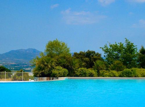 La Rouviere Apartment | Studio Apartment - Domaine du Golf Resort