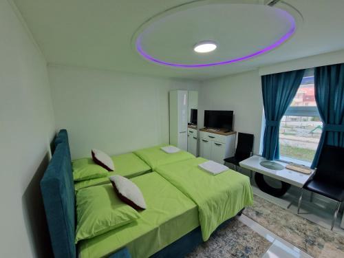 Pluzine Apartment | Studio apartman 011