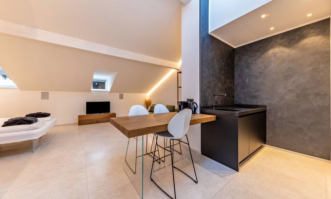 Centro - Piani - Rencio Apartment | Studio Apartment 'App 303 Palazzo Cavour' with Mountain View, Wi-Fi and Air Conditioning