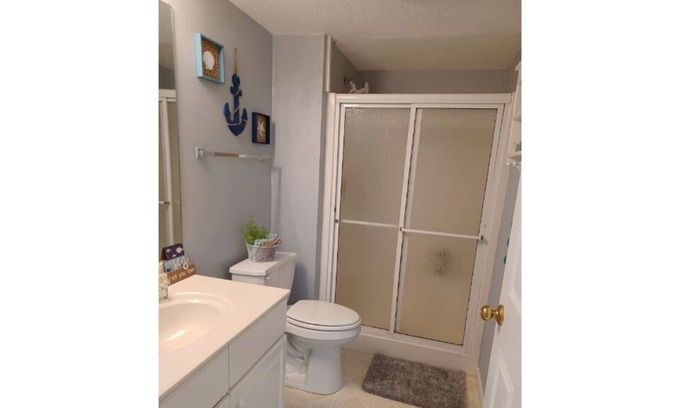 Columbia House | studio apartment in Columbia, Mo located a culdesac