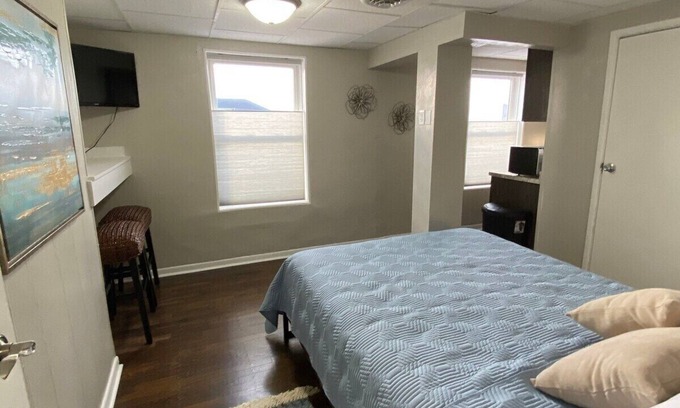 Coshocton Apartment | Studio Apartment on Main Street in Coshocton (26)