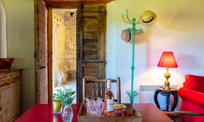 Beauville Apartment | Studio apartment over looking the beautiful French countryside.