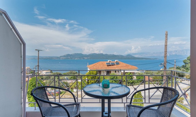 Spanokhorion Apartment | Studio Apartment 'Two Adults No 1' with Sea View, Wi-Fi and Air Conditioning