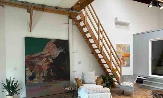 Riverhead House | Studio by the Lake with beautiful view