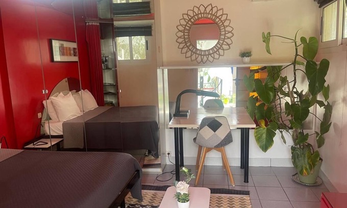 Grand Dakar Apartment | Studio C with balcony and sea and garden views