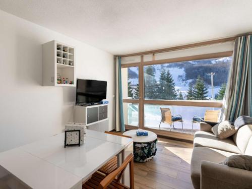 Eaux-Bonnes Apartment | Studio cabine 6 pers. proche pistes avec balcon et casier à ski - FR-1-400-124