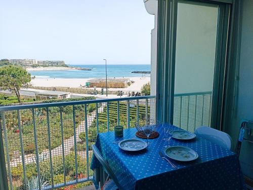 Sete Apartment | Studio cabine climatisé face plage avec parking à Sète - FR-1-338-539