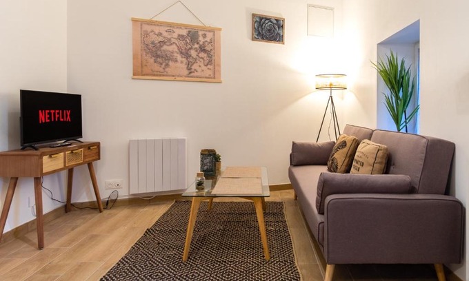 Les Epesses Apartment | Studio calme et lumineux à 5 min du Puy du Fou