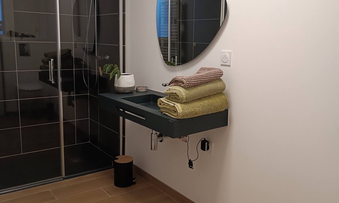 Rochecorbon Apartment | Studio Confortable