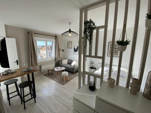Ouistreham Apartment | Studio cosy à 200m de la plage
