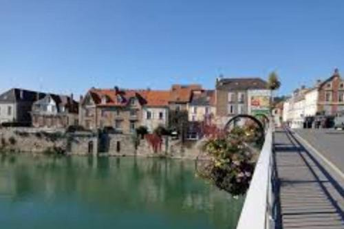La Ferte-sous-Jouarre Apartment | studio coup de cœur Disney