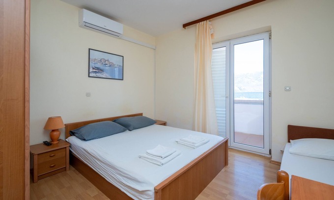 Razanac Apartment | Studio flat near beach Ražanac, Zadar (AS-5766-a)