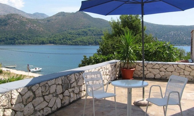 Slano Apartment | Studio flat near beach Slano, Dubrovnik (AS-8599-a)