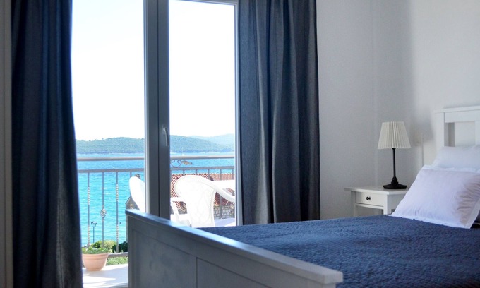 Orebic Apartment | Studio flat with balcony and sea view Orebić, Pelješac (AS-4563-b)