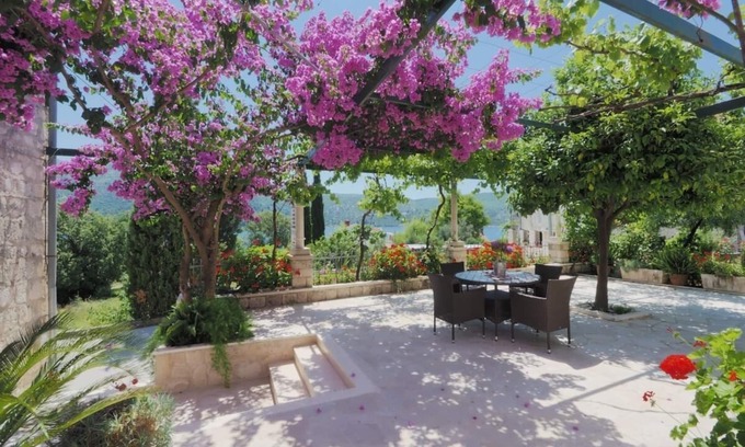 Slano Apartment | Studio flat with balcony and sea view Slano, Dubrovnik (AS-2682-a)
