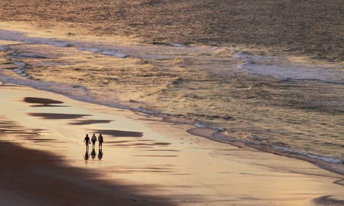 Bostroms Apartment | STUDIO FOR 2~ BEACH FRONT RESORT~AMAZING VIEWS~PIER FISHING BOATING POOLS & MORE